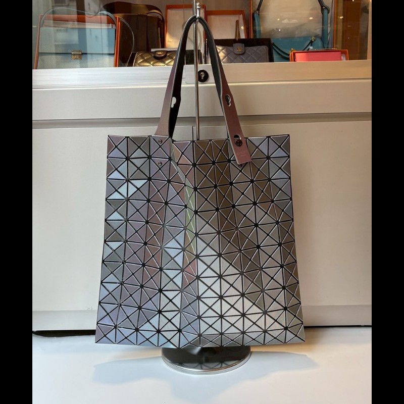 Issey Miyake BAOBAO 閃彩灰格托特包 10×10（小格）-0