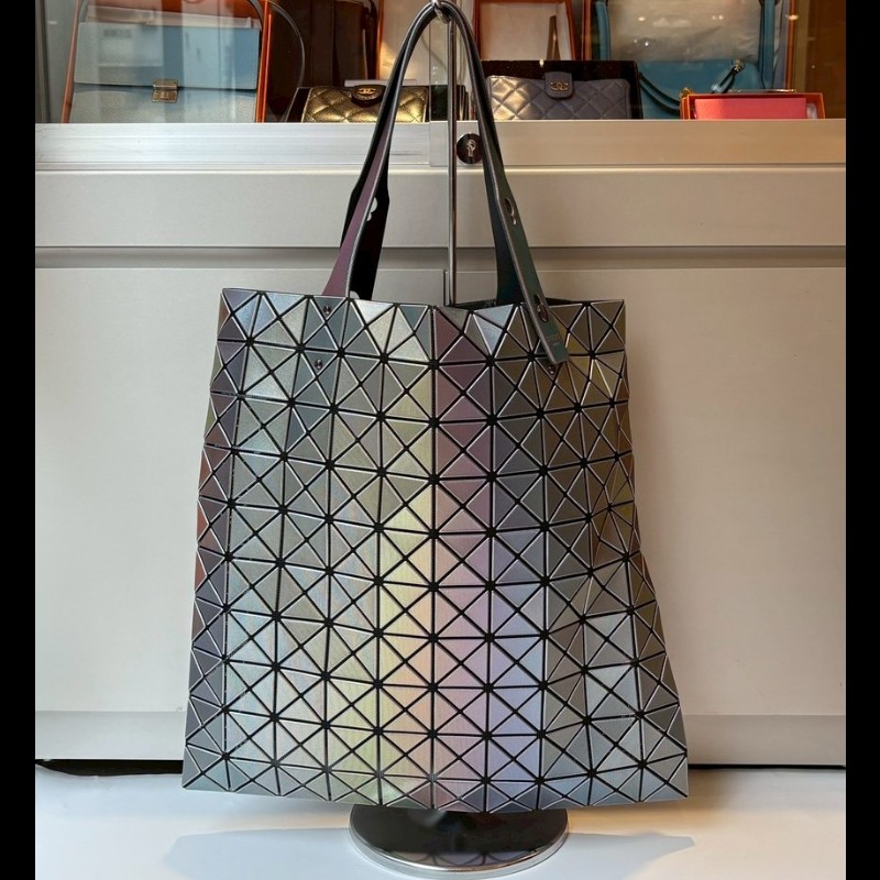 Issey Miyake BAOBAO 閃彩灰格托特包 10×10（小格）-1