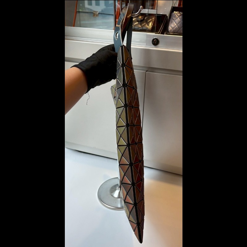 Issey Miyake BAOBAO 閃彩灰格托特包 10×10（小格）-7