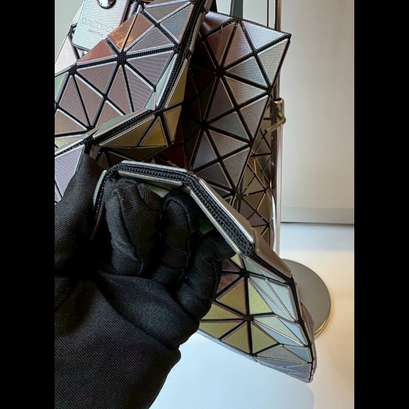 Issey Miyake BAOBAO 閃彩灰格托特包 10×10（小格）-8
