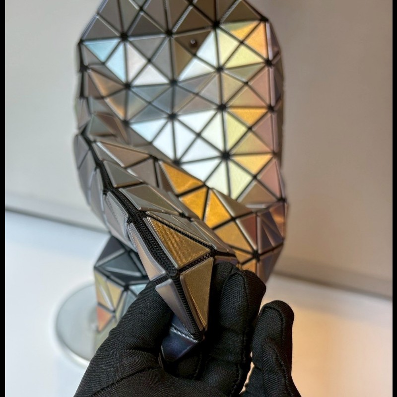 Issey Miyake BAOBAO 閃彩灰格托特包 10×10（小格）-11