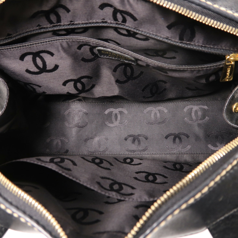 CHANEL 牛皮皮革Vintage Handbag金扣手挽袋-4