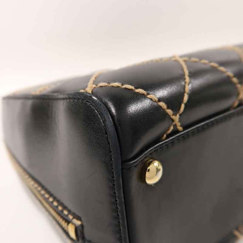 CHANEL 牛皮皮革Vintage Handbag金扣手挽袋-11