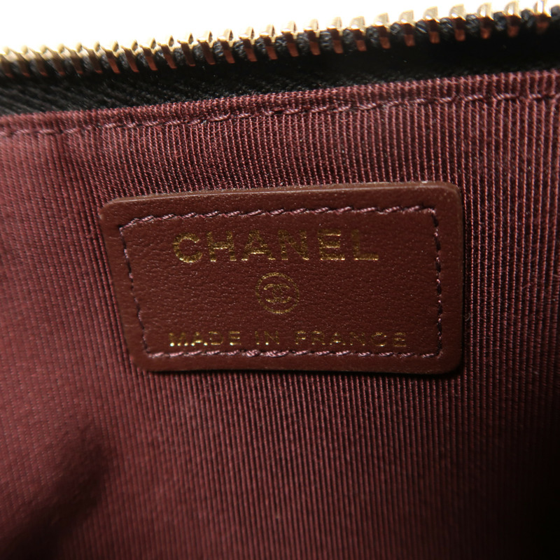 CHANEL 牛皮皮革Card Case金扣卡片套-5