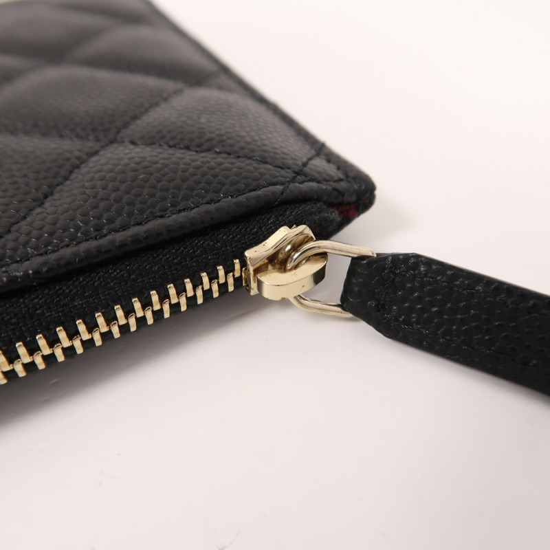 CHANEL 牛皮皮革Card Case金扣卡片套-13