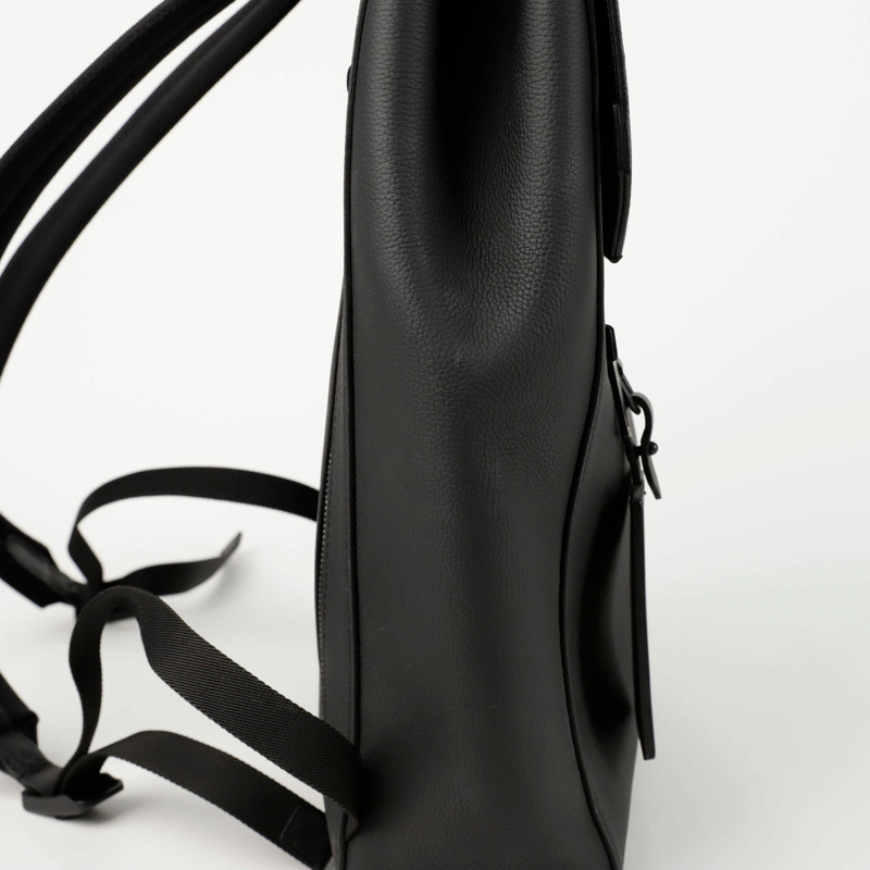 LOUIS VUITTON M21367 Fastline 背包-8