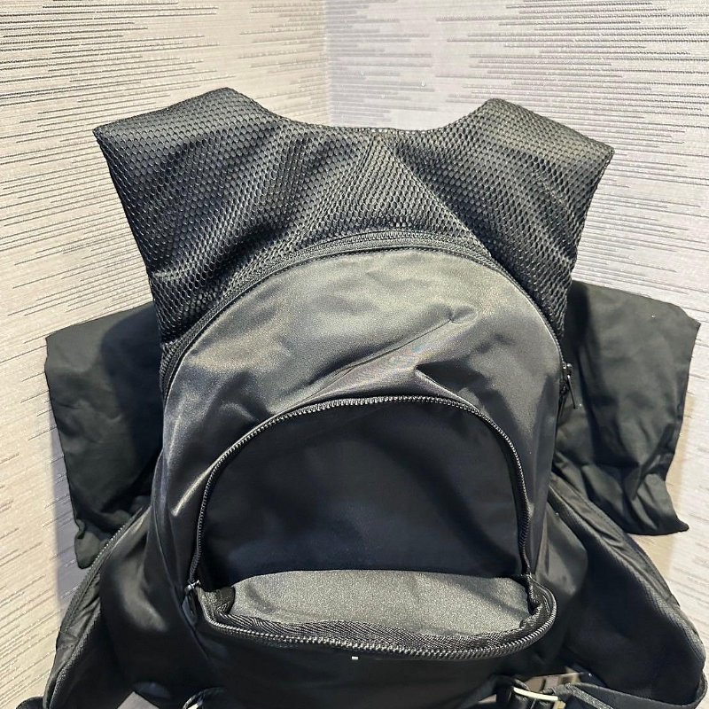 💎Han's house精品服飾💎Y-3 防水 尼龍 後背包 Y3 現貨 原價16700-6