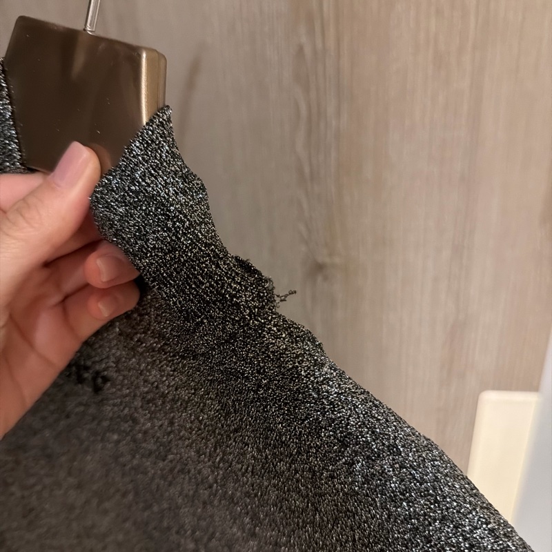 off white 露背短洋裝-3