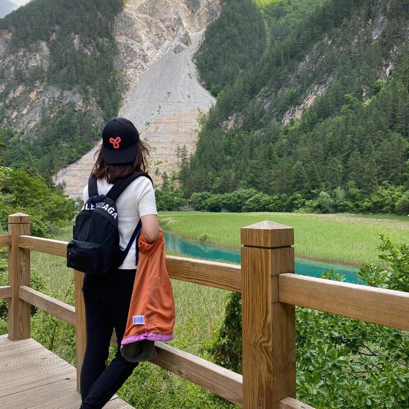 💎Han's house精品服飾💎Balenciaga 巴黎世家 刺繡字 尼龍 防水 後背包-1