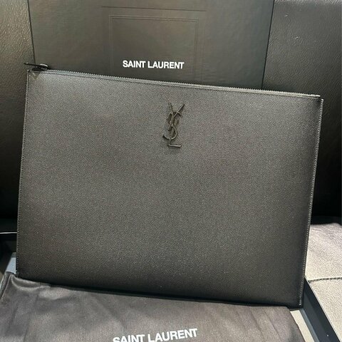 💎Han's house精品服飾💎SAINT LAURENT 手拿包 YSL 義大利製 25x35x1