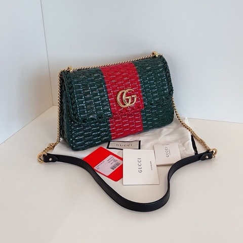 Gucci 紅綠條紋竹編包