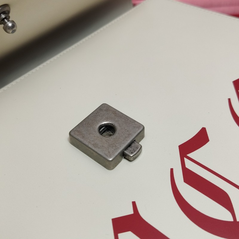 Gucci牛皮緞面拼色翻蓋單肩包-10