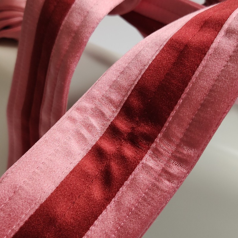 Gucci牛皮緞面拼色翻蓋單肩包-14