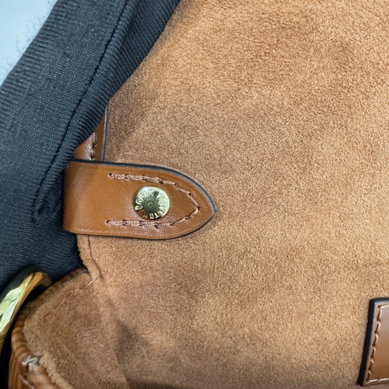 LV琥珀色EPI Saumur BB 手提斜背包 M23470-14