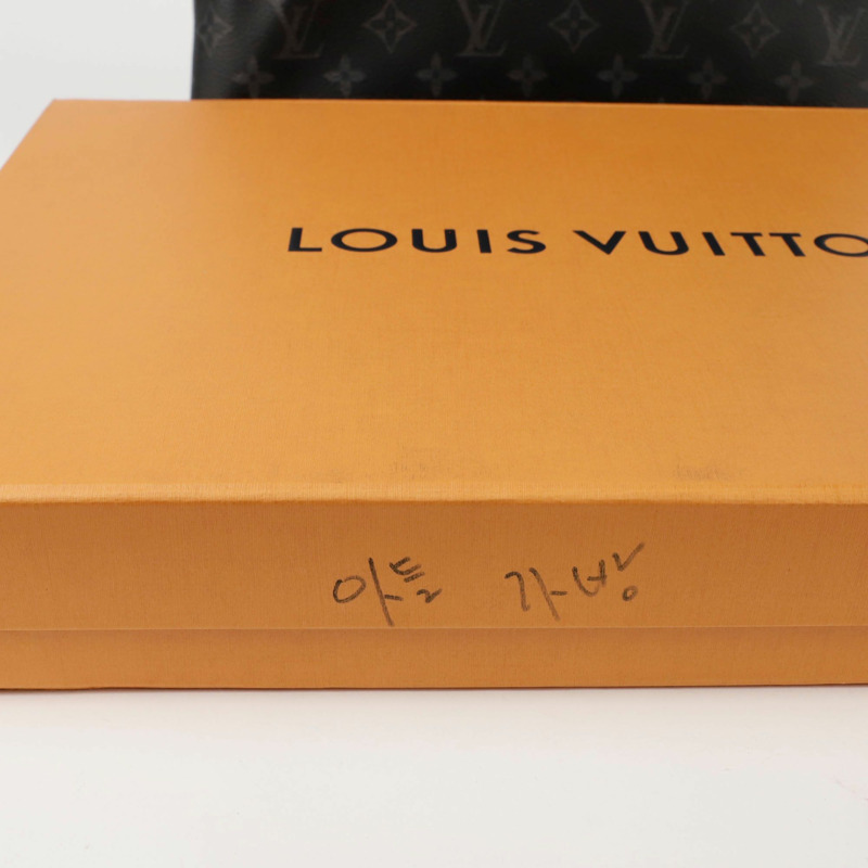 LOUIS VUITTON M62291 Pochette Apollo 手拿包-7