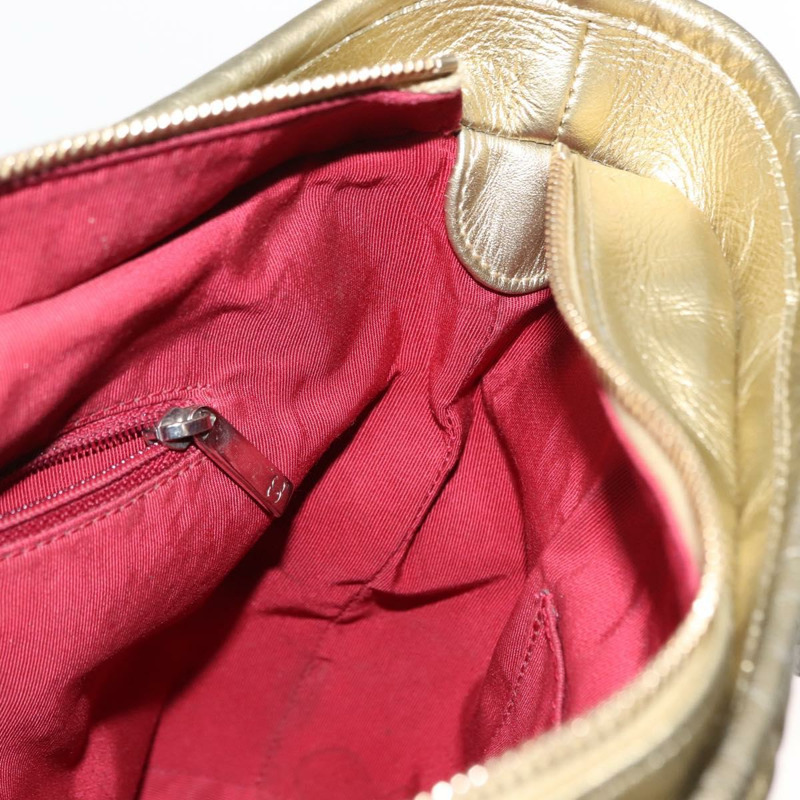 【日本直送】香奈兒肩背包 皮革 金銀 CC 標誌 正品 146160-18