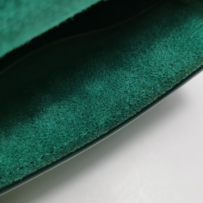 Miu Miu 羊皮拼色字母Logo金屬扣斜挎包-9