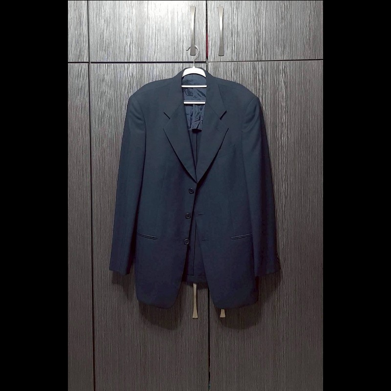 (義大利製MIITA)GIORGIO ARMANI 亞曼尼 男深藍色混羊毛三排釦西裝外套50R-1