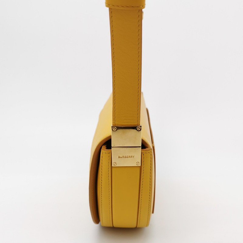 Burberry Olympia小號牛皮純色字母Logo半月包單肩包-2