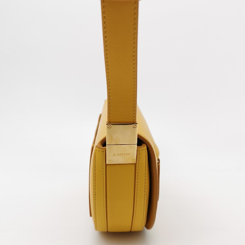 Burberry Olympia小號牛皮純色字母Logo半月包單肩包-3
