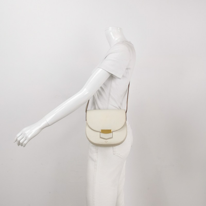Celine Trotteur小號牛皮純色金屬扣片斜挎包單肩包-1