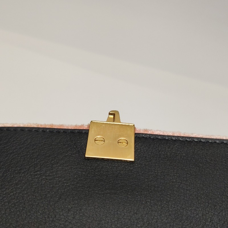 Fendi Kan I牛皮絨布雙F老花鉚釘封扣單肩包-12