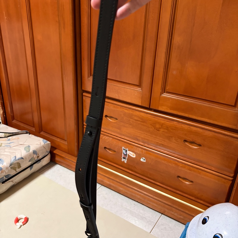 LV S-LOCK直式錢包-16