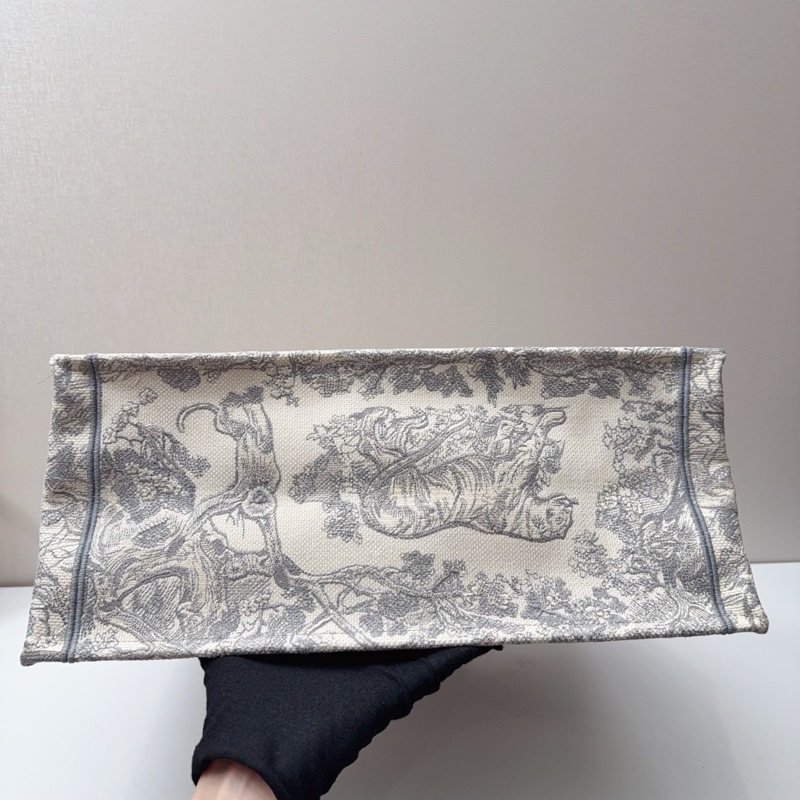98新Dior/迪奧 動物園刺繡BookTote托特包-7