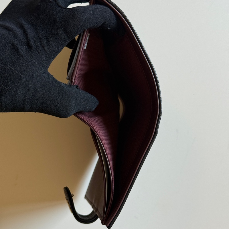 『全新』Chanel 護照夾中夾『金釦』-5