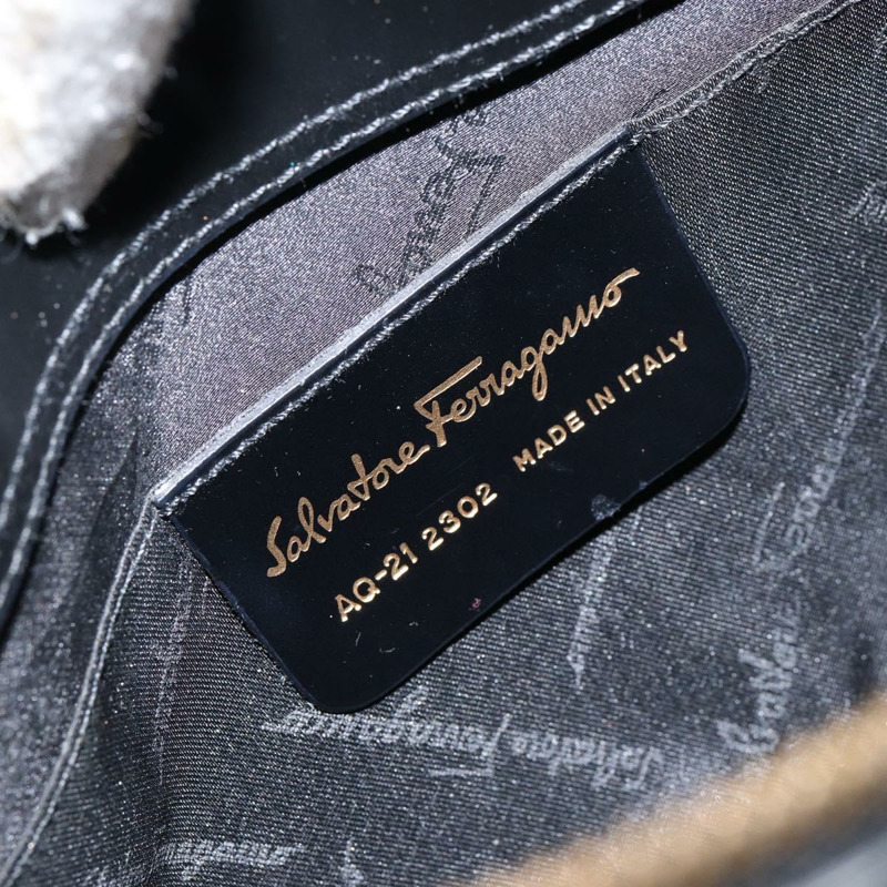 【日本直送】Salvatore Ferragamo Gancini 皮革肩背包 黑色 金色 正品 147508-11