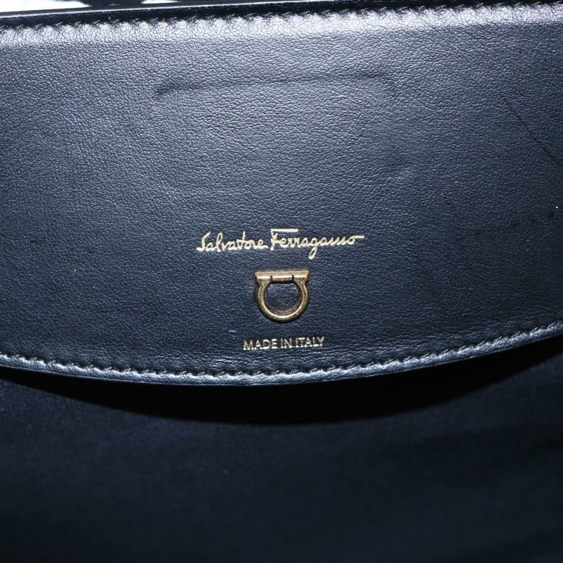 【日本直送】Salvatore Ferragamo Gancini 手提包 PVC 皮革 米色 正品 146724V-9