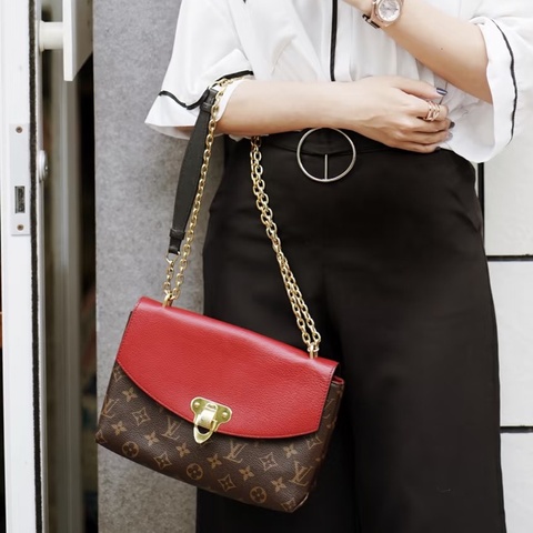 LV Pallas 傳奇信封鏈條包 ❤️