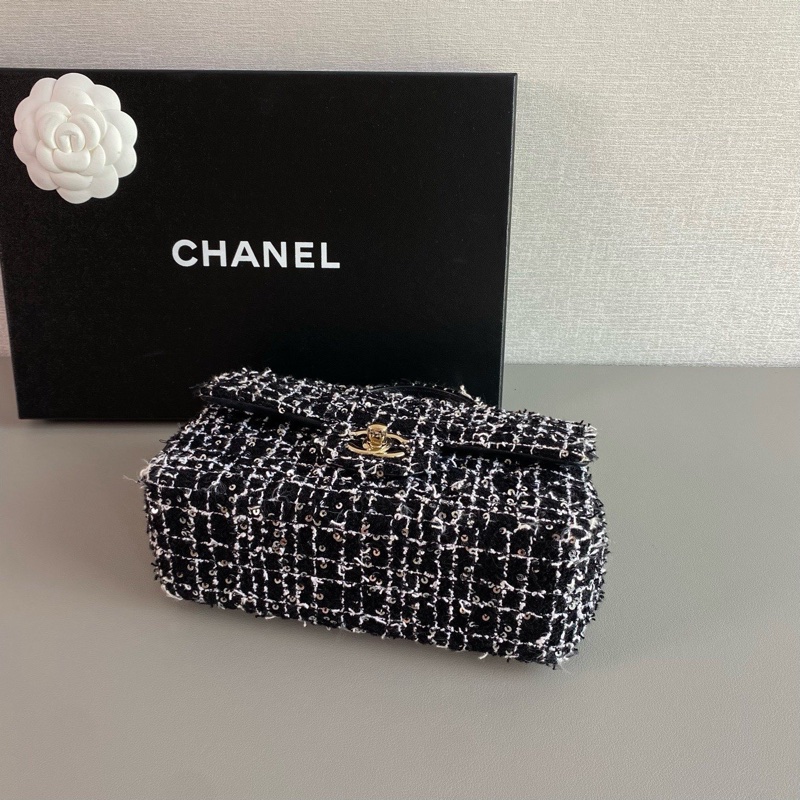 Chanel 24P 黑白mini 手柄CF 超級美🖤🤍-6