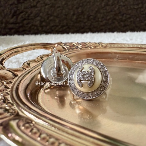 香奈兒 25B 水鑽珍珠圓形耳夾耳環！夾式耳環！耳夾耳環！