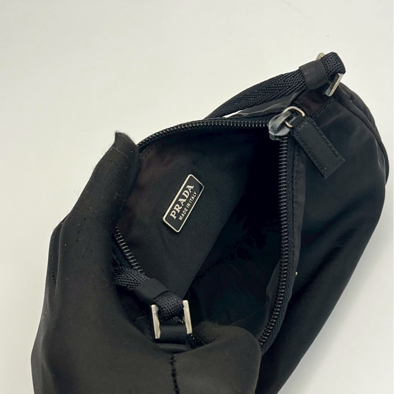 🏷️ Prada mini帆船包-4