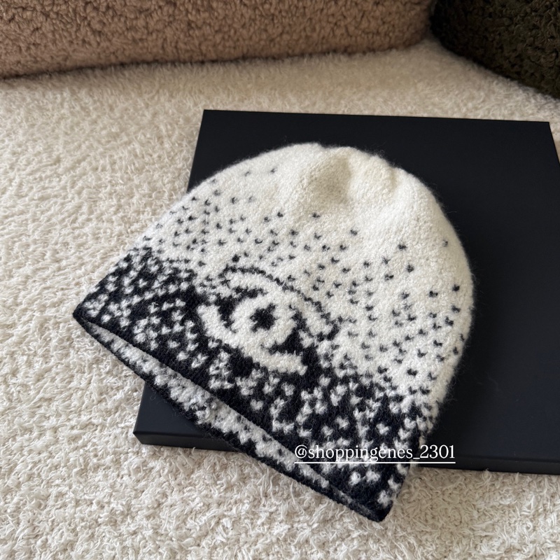 香奈兒 Chanel 全新品 25N 滑雪季 毛帽 薄款-4