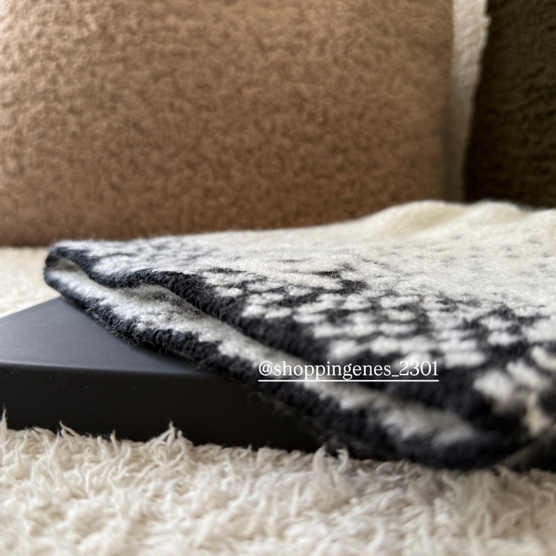 香奈兒 Chanel 全新品 25N 滑雪季 毛帽 薄款-6