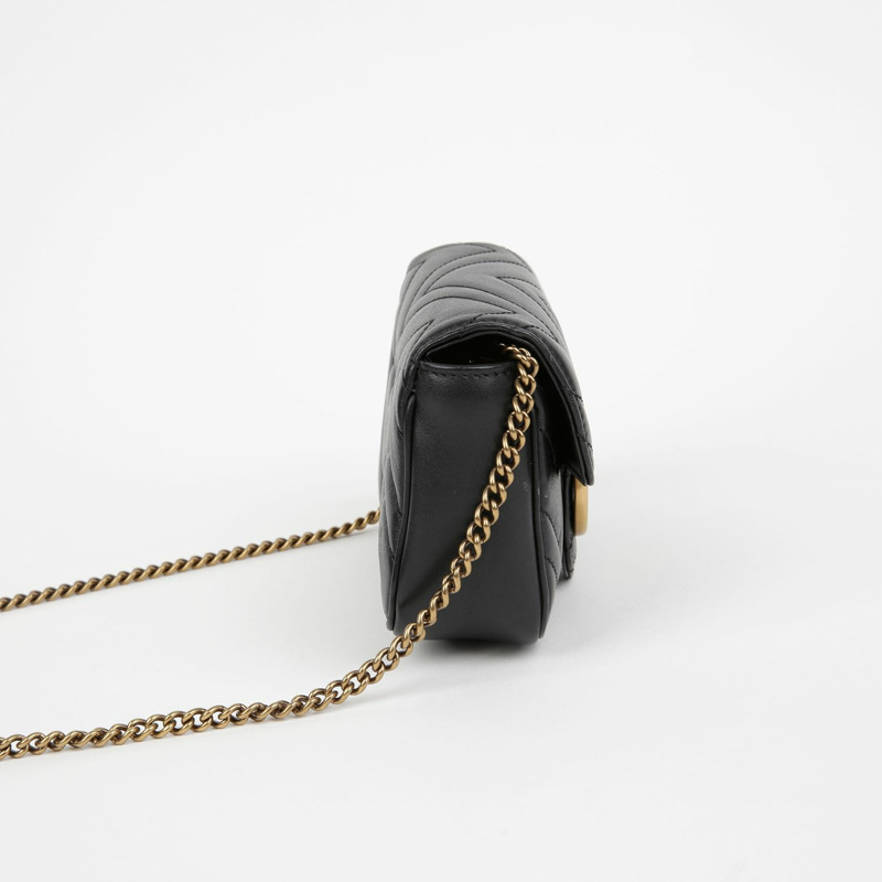 GUCCI GG Marmont 超迷你鏈條斜背包 476433-3