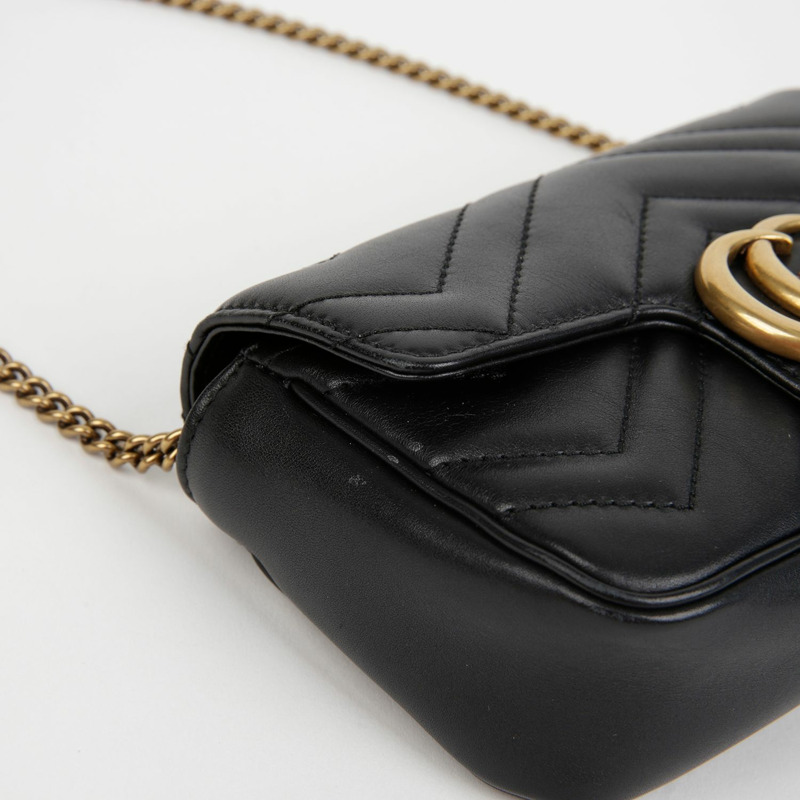 GUCCI GG Marmont 超迷你鏈條斜背包 476433-5