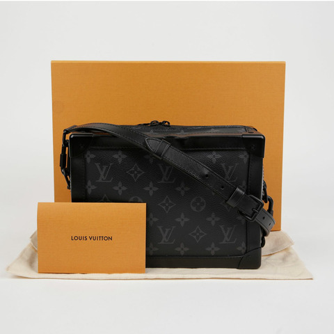 LOUIS VUITTON M44730 軟性單肩斜背包