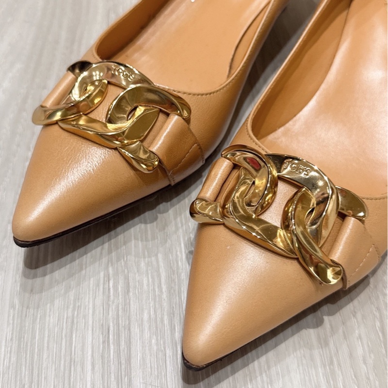 TOD'S 裸色麻花釦尖頭低跟鞋 37.5號-1