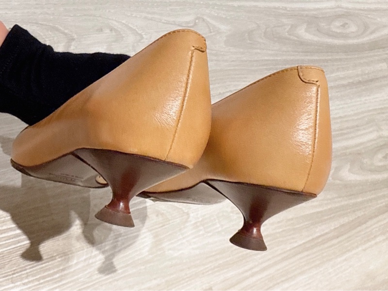 TOD'S 裸色麻花釦尖頭低跟鞋 37.5號-3