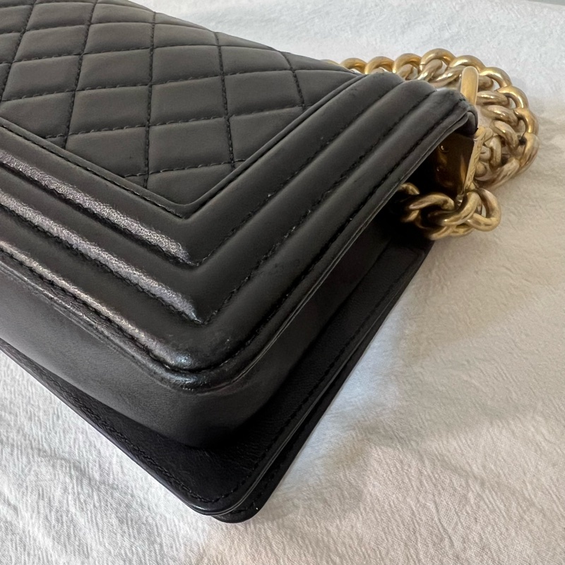 ෆ Chanel boy20黑金-18