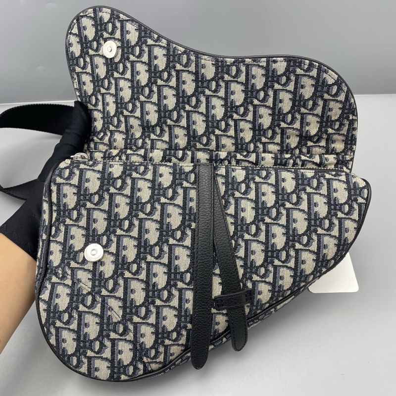 Dior迪奧馬鞍腰包老花藍 尺寸約26*20*4cm 20年-6