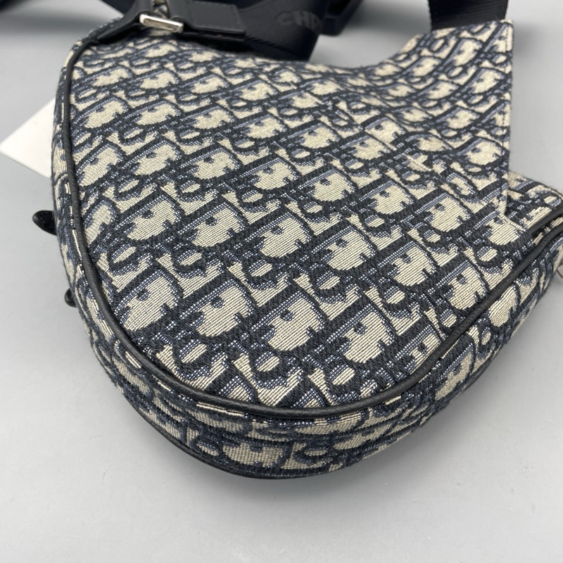 Dior迪奧馬鞍腰包老花藍 尺寸約26*20*4cm 20年-16