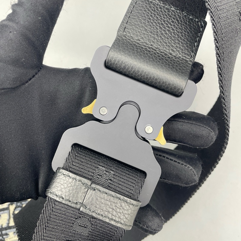 Dior迪奧馬鞍腰包老花藍 尺寸約26*20*4cm 20年-29