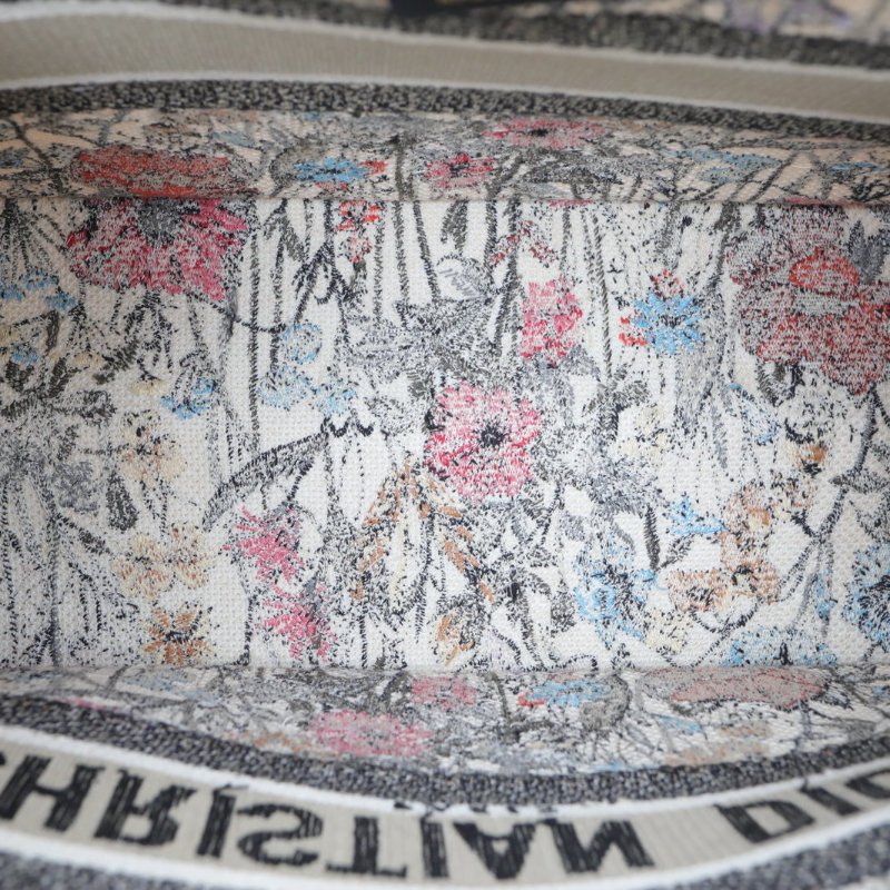 DIOR BookTote中號36圖案帆布2020PetitesFleurs繁花刺繡肩背包-2