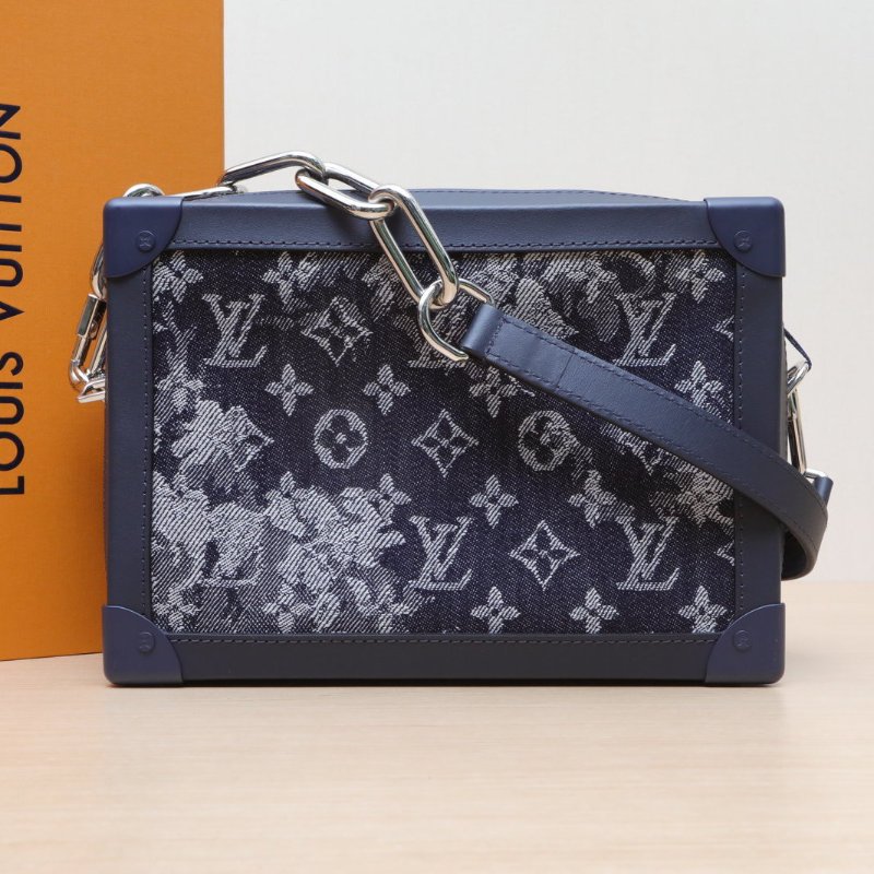 LOUIS VUITTON SoftTrunk軟盒子包大號25牛仔藍帆布晶片牛仔迷彩2020肩背包-0