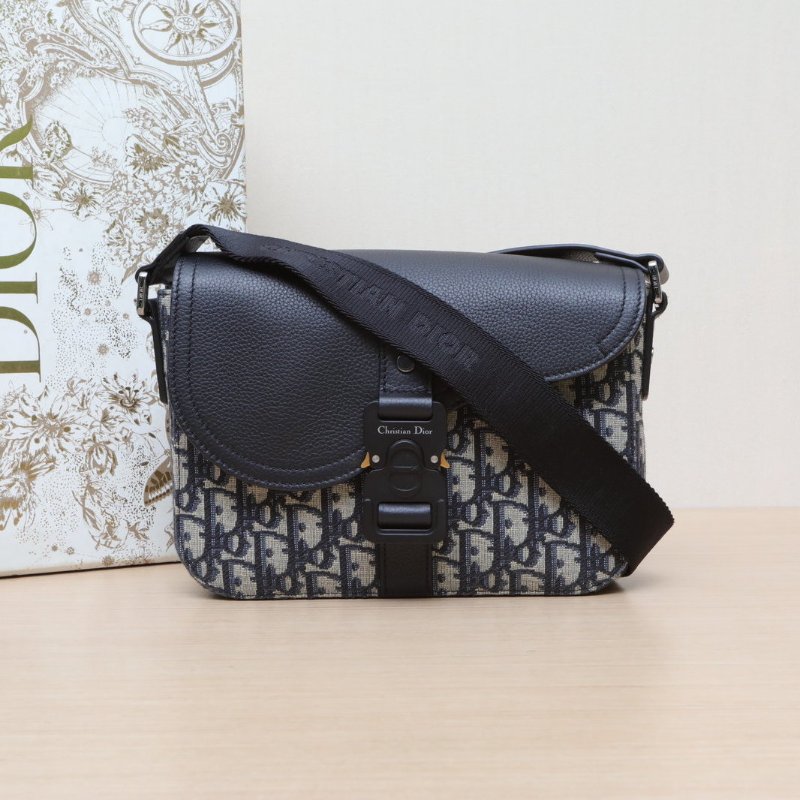DIOR 老花牛皮帆布黑扣2022SADDLE馬鞍信使郵差包/肩背包-0