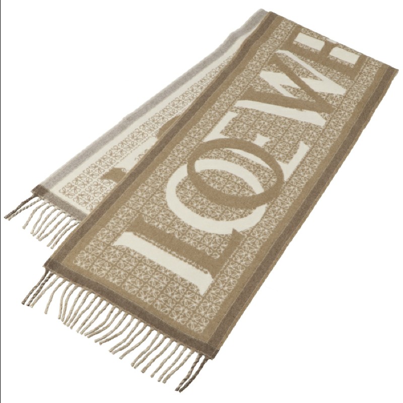 全新 LOEWE 羅意威 杏色深淺雙面圍巾 頸巾
Scarf F606257X51-0